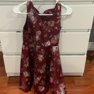 Selling kids formal floral dress 10/12